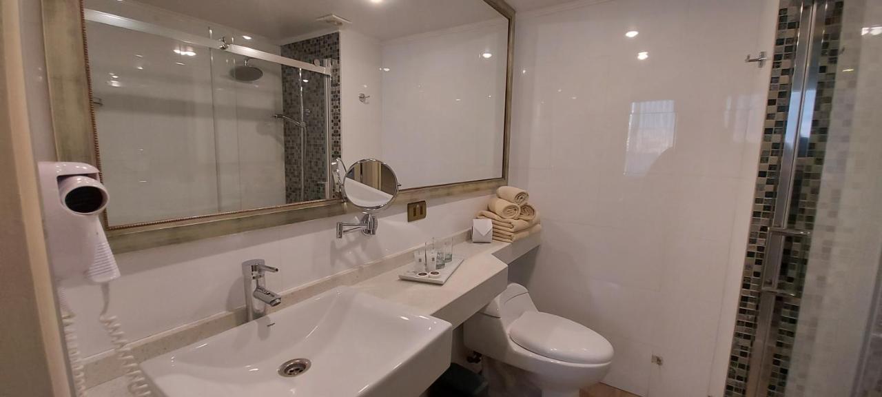 Hotel Libertador Santiago Luaran gambar
