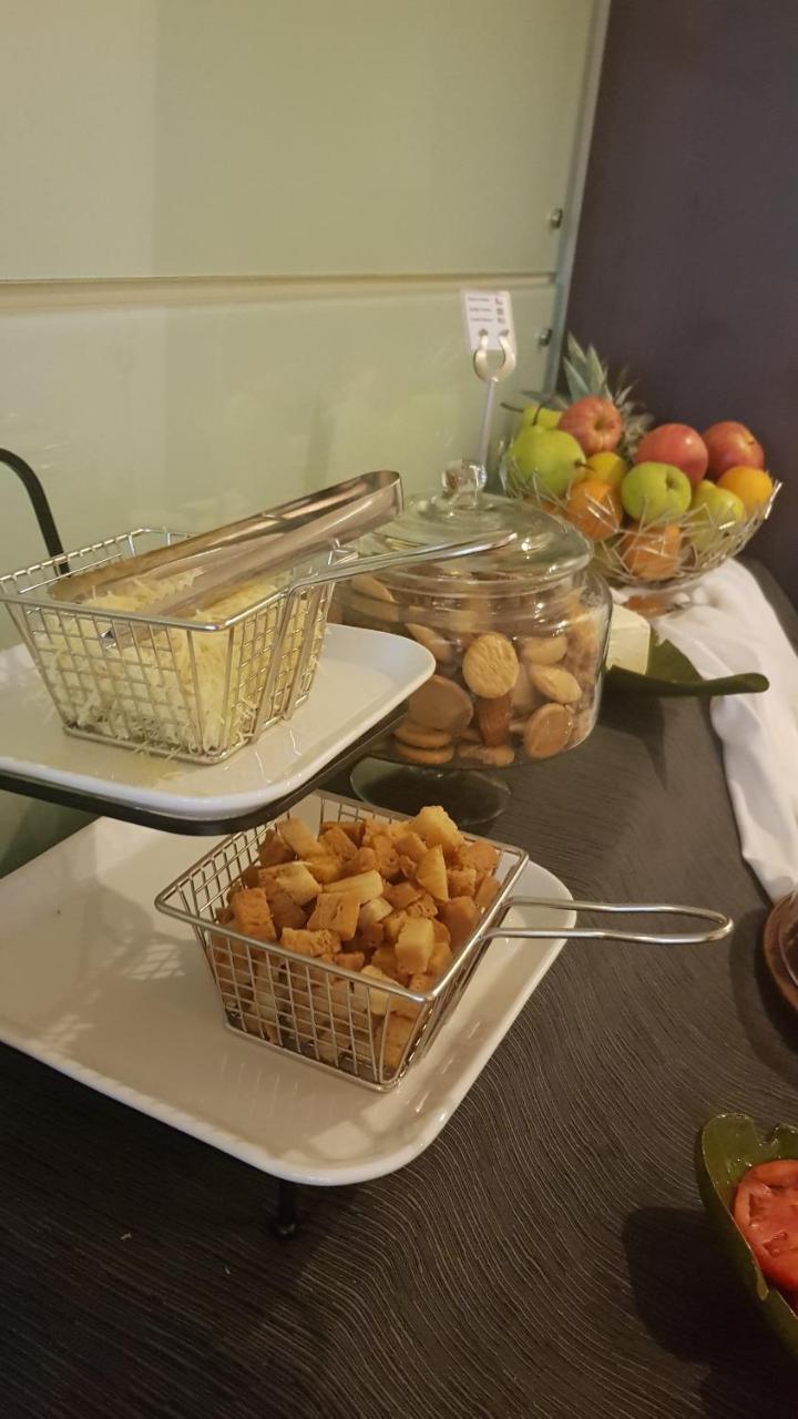 Hotel Libertador Santiago Luaran gambar