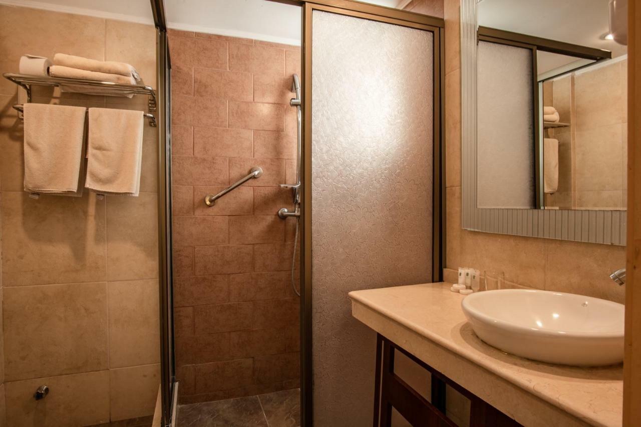 Hotel Libertador Santiago Luaran gambar